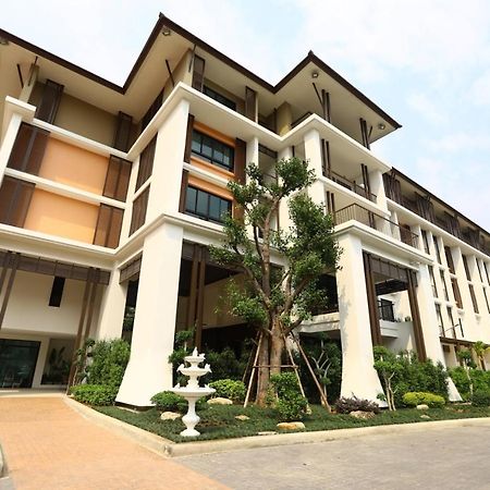 Double Tree Residence Чиангмай Екстериор снимка