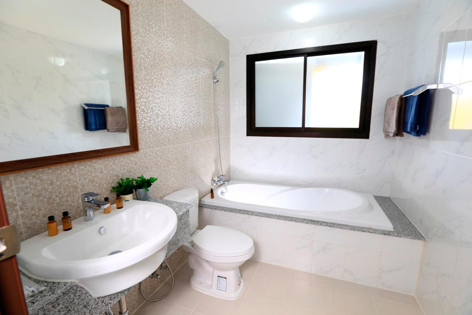 Double Tree Residence Чиангмай Екстериор снимка